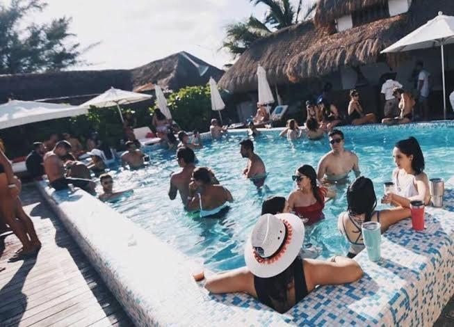 Tucasaenplaya Aparthotel Playa del Carmen Esterno foto